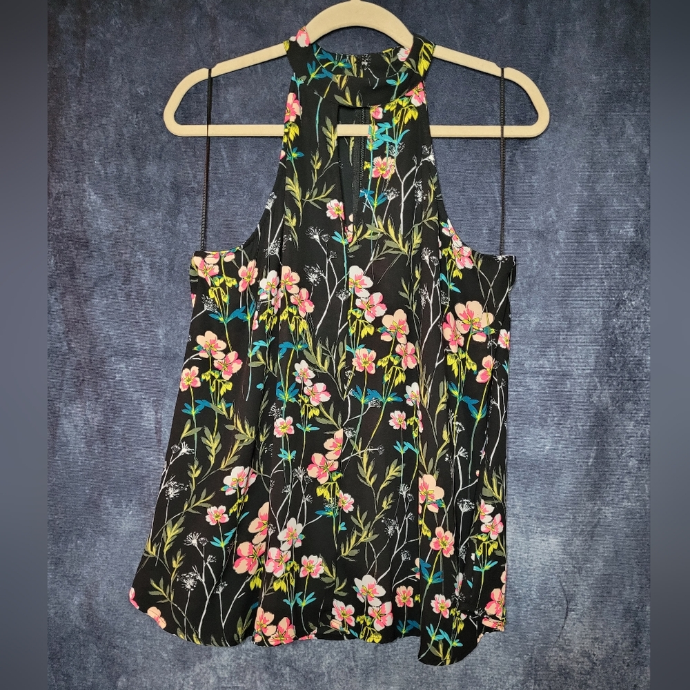 ✨️3/$25✨️ Express Floral Halter Blouse - Black and Pink